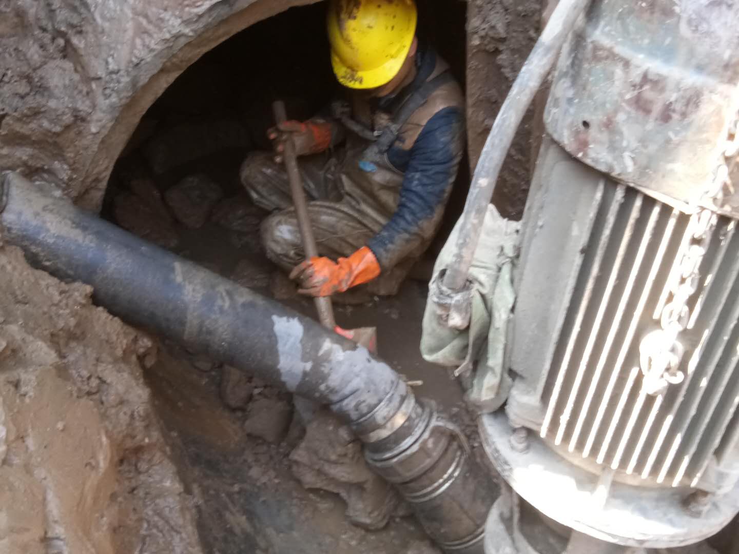 南圣镇管道清淤